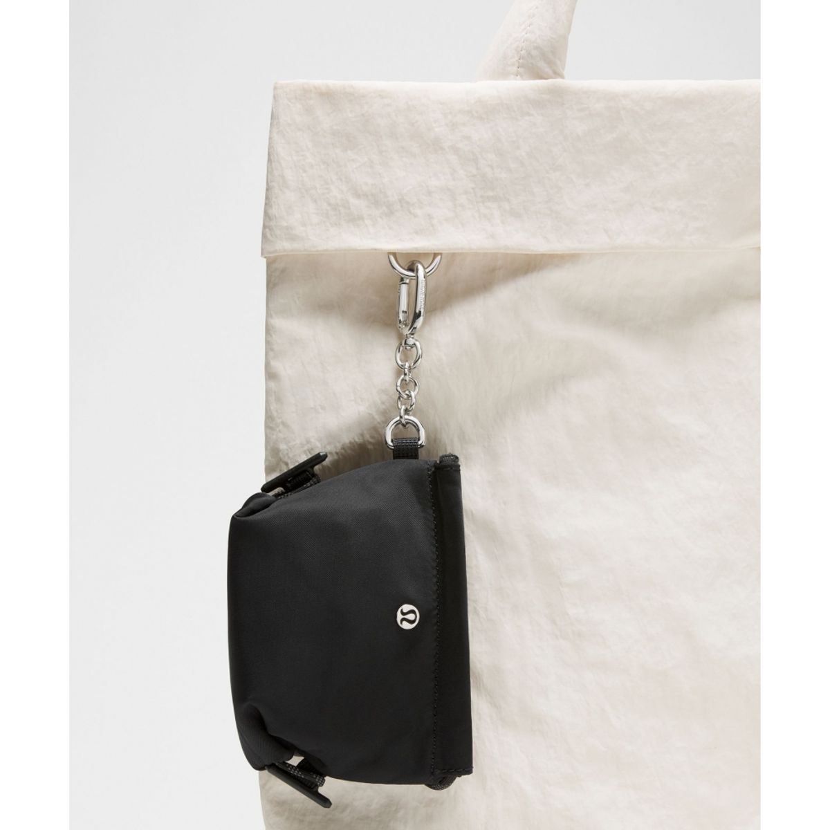 룰루레몬(LULULEMON) 컨버터블 클리퍼블 나노 파우치  BLK