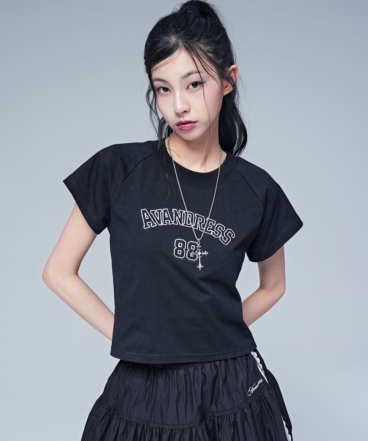 어반드레스(AVANDRESS) Zoe88 Chain Tee_2COL