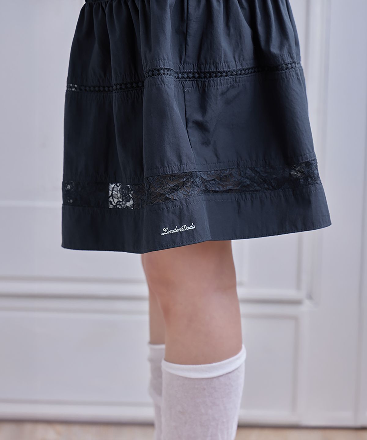 런던다다(LONDONDADA) Lace Flare Midi Skirt, D.NAVY