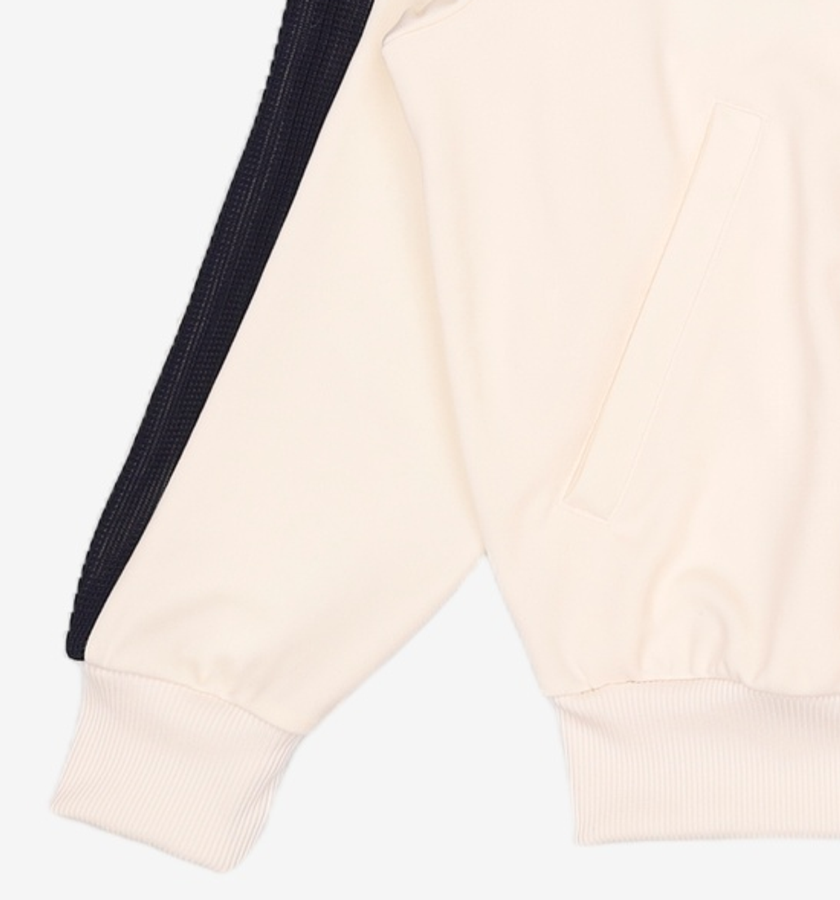 푸마(PUMA) 푸마 X 무신사 T7 트랙 자켓 - 아몬드 / 638015-87 M