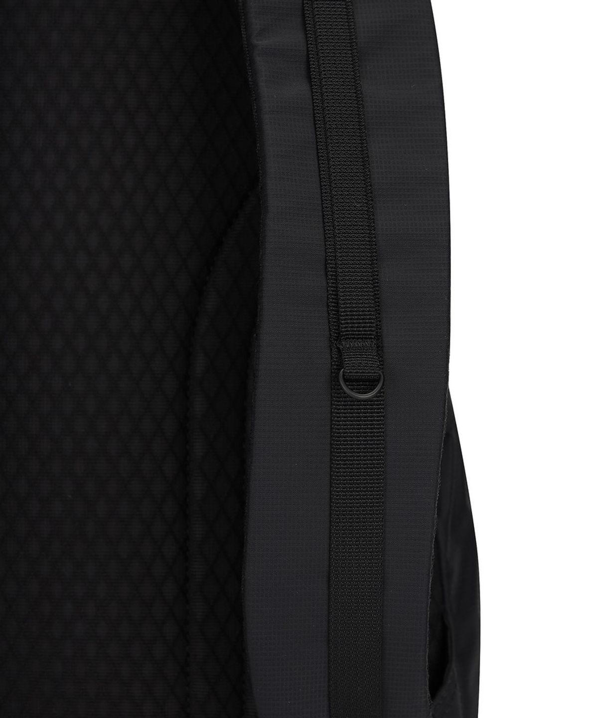 디스커버리 익스페디션(DISCOVERY EXPEDITION) 디스피어 라운드 백팩 (BLACK)
