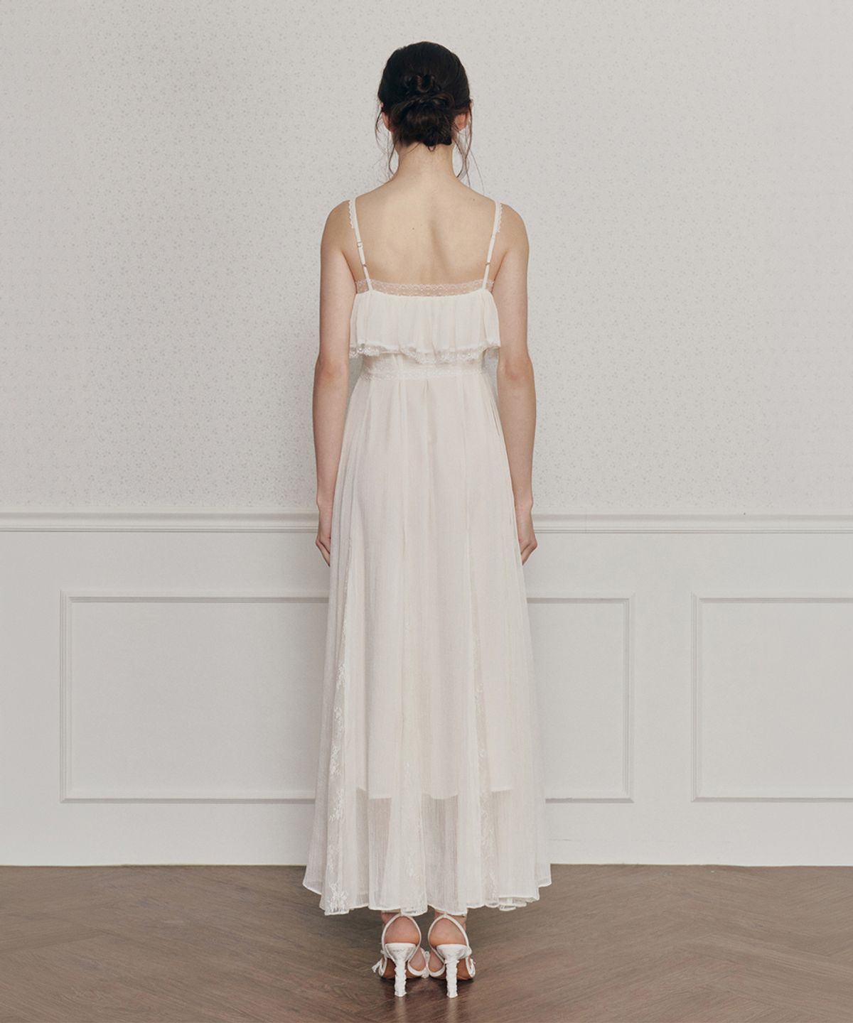 페인오어플레져(PAINORPLEASURE) MOONRISE DRESS cream