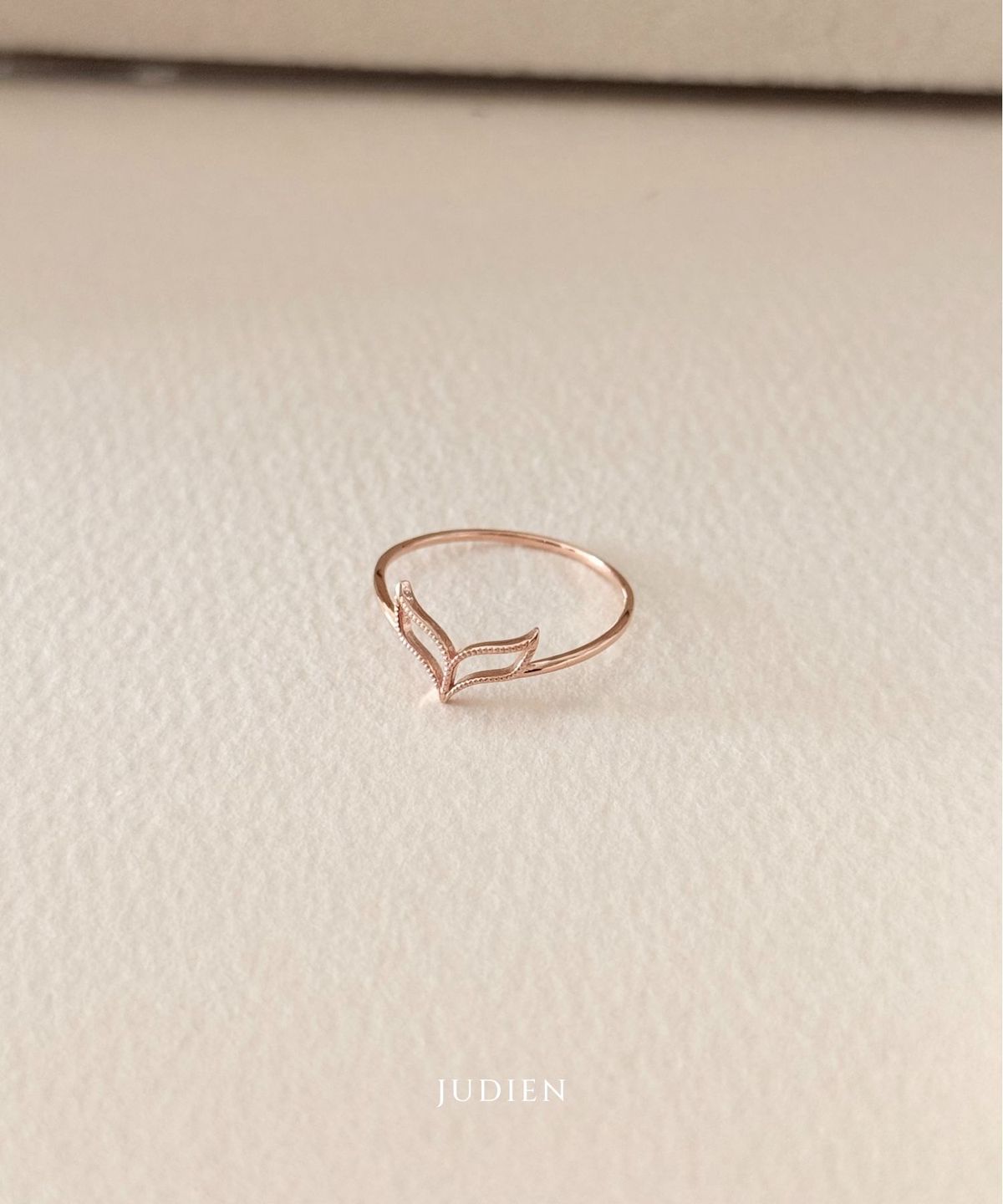 주디엔(JUDIEN) 14k 18k 베일라 고래 꼬리 레이어드 반지