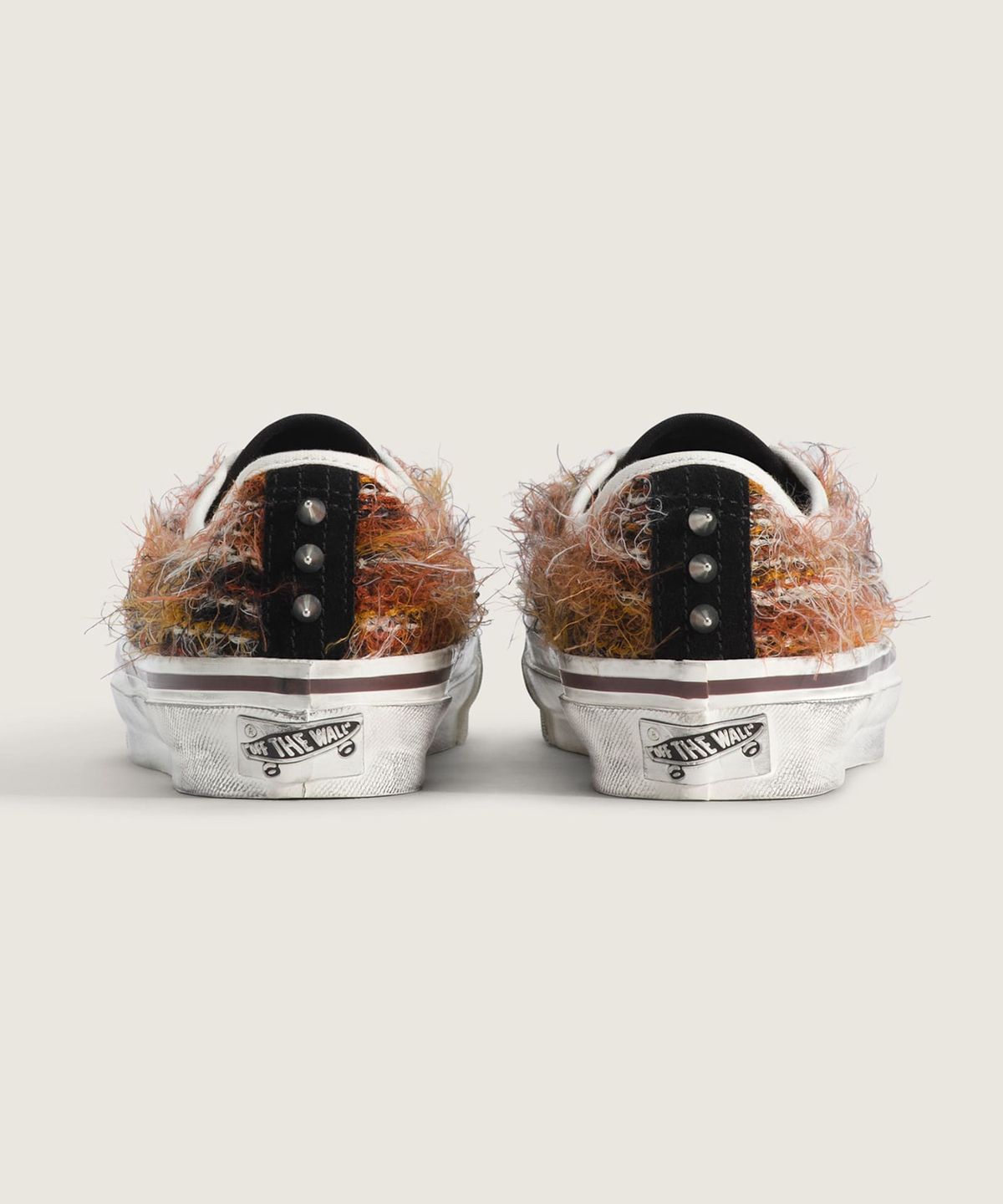 반스(VANS) 프리미엄 어센틱 44 LX - (이비자) 블랙:멀티 / VN000DB8BML1