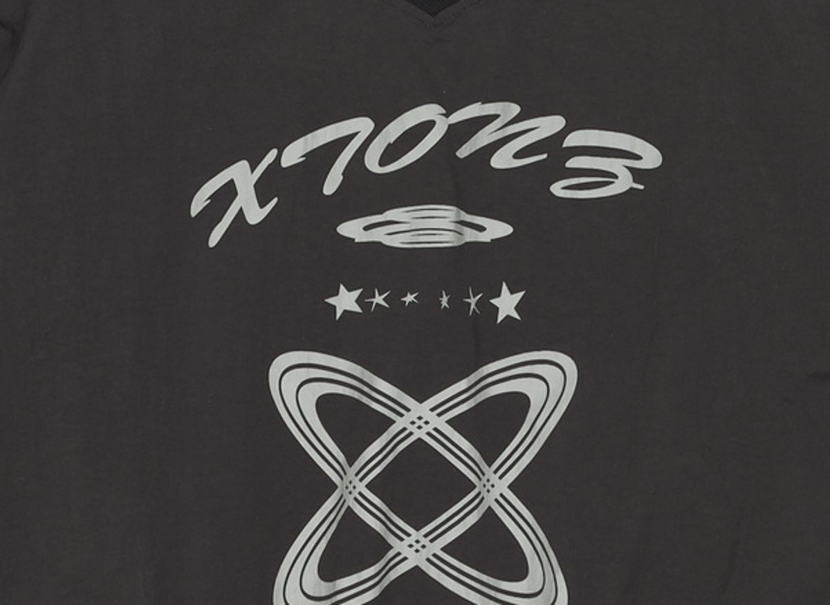 엑스톤즈(XTONZ) 맨투맨/스웨트셔츠 M