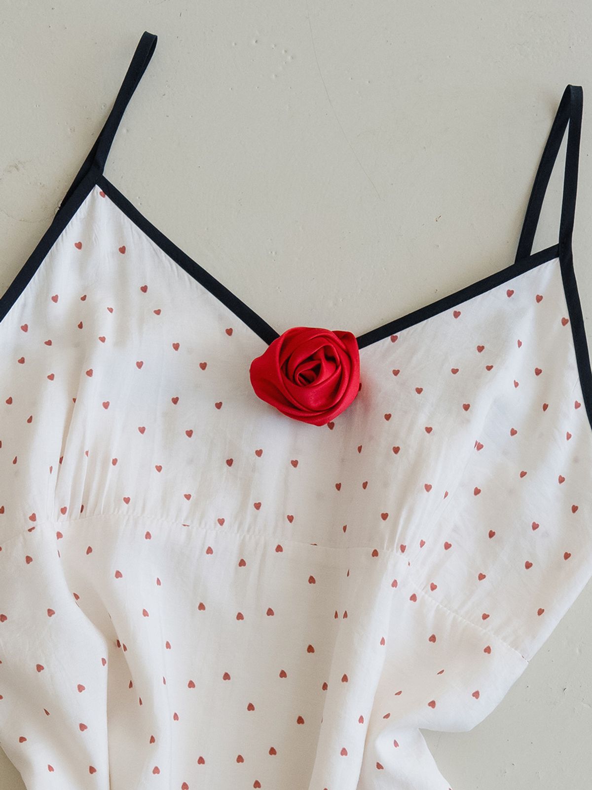 뮈르뮈르(MURMURE) 데시아 하트 레이스 원피스_Desia Dress