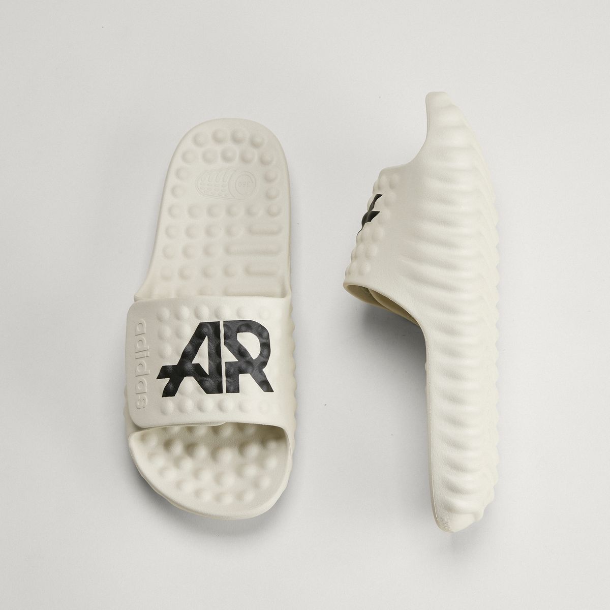 아디다스(ADIDAS) 아디사지 360REC 슬라이드 KI4557