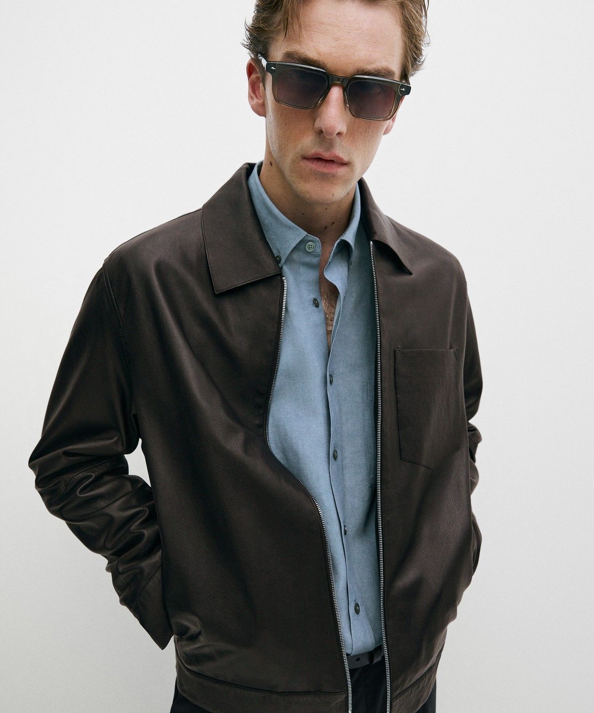 마시모두띠(MASSIMO DUTTI) 포켓 디테일 나파 레더 자켓