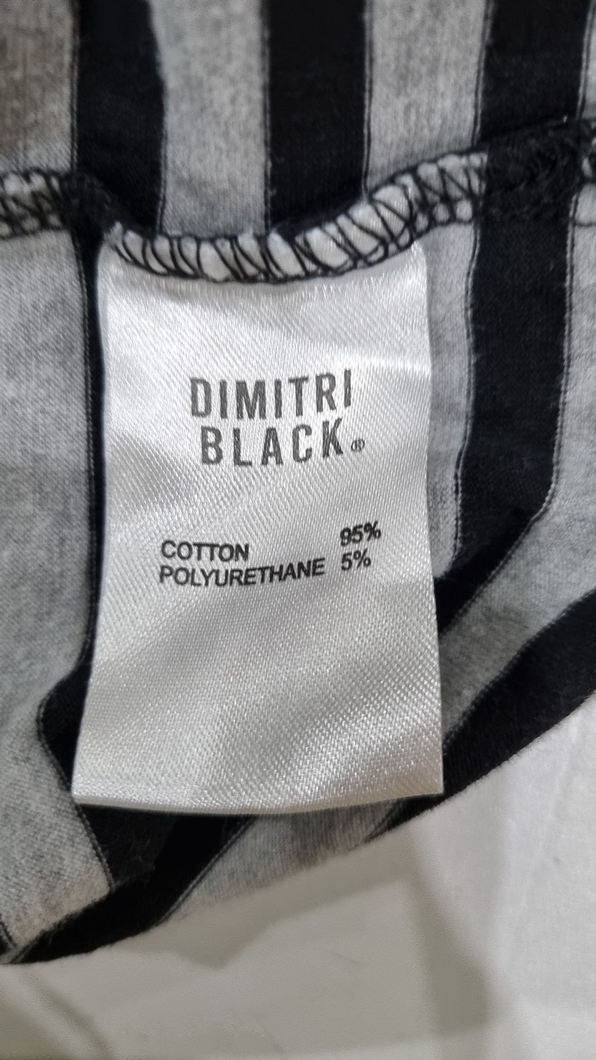 디미트리블랙(DIMITRI BLACK) 긴소매 티셔츠 1