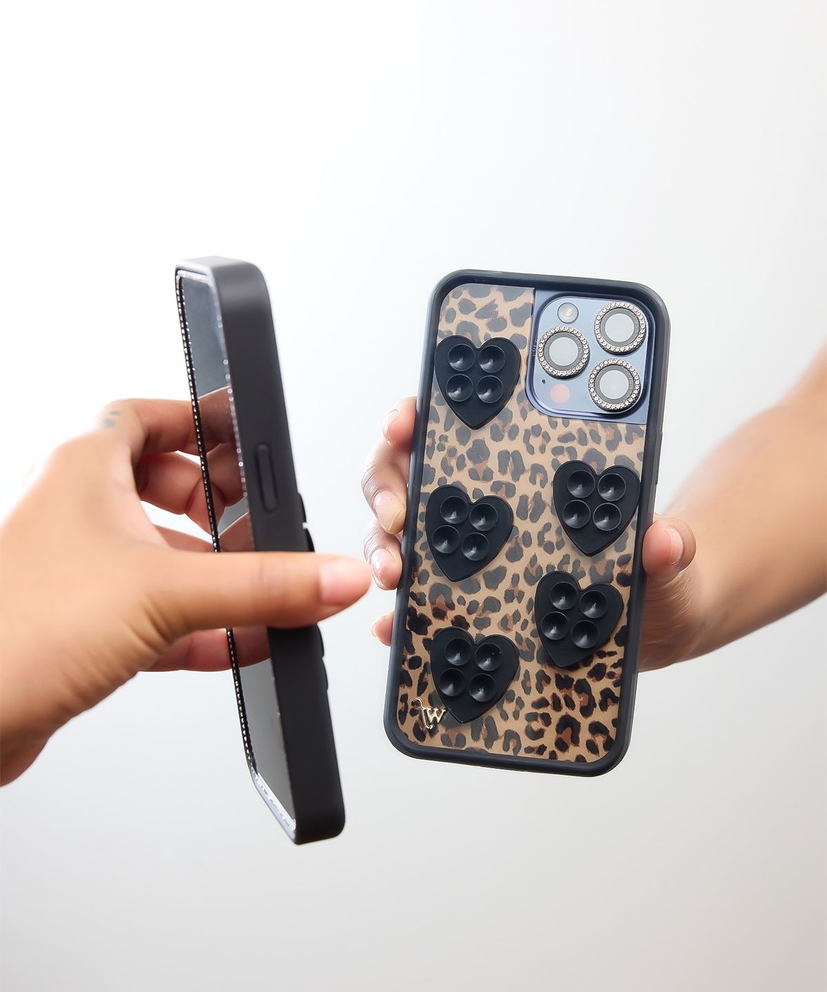 와일드플라워케이스(WILDFLOWERCASE) Mini Black Heart Stickeez 실리콘 흡착 패드 (5개입)