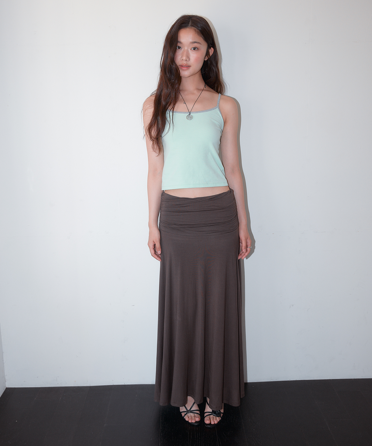 홈바디띵즈(HOMEBODY THINGS) Cotton Shirring Long Skirt (BROWN)