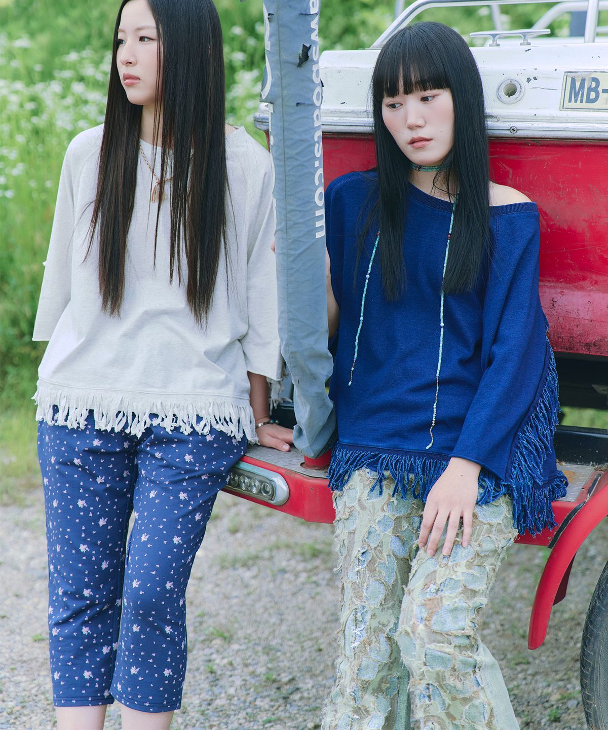 자고류(JAGORYU) Floral Sweat Capri Pants - Navy