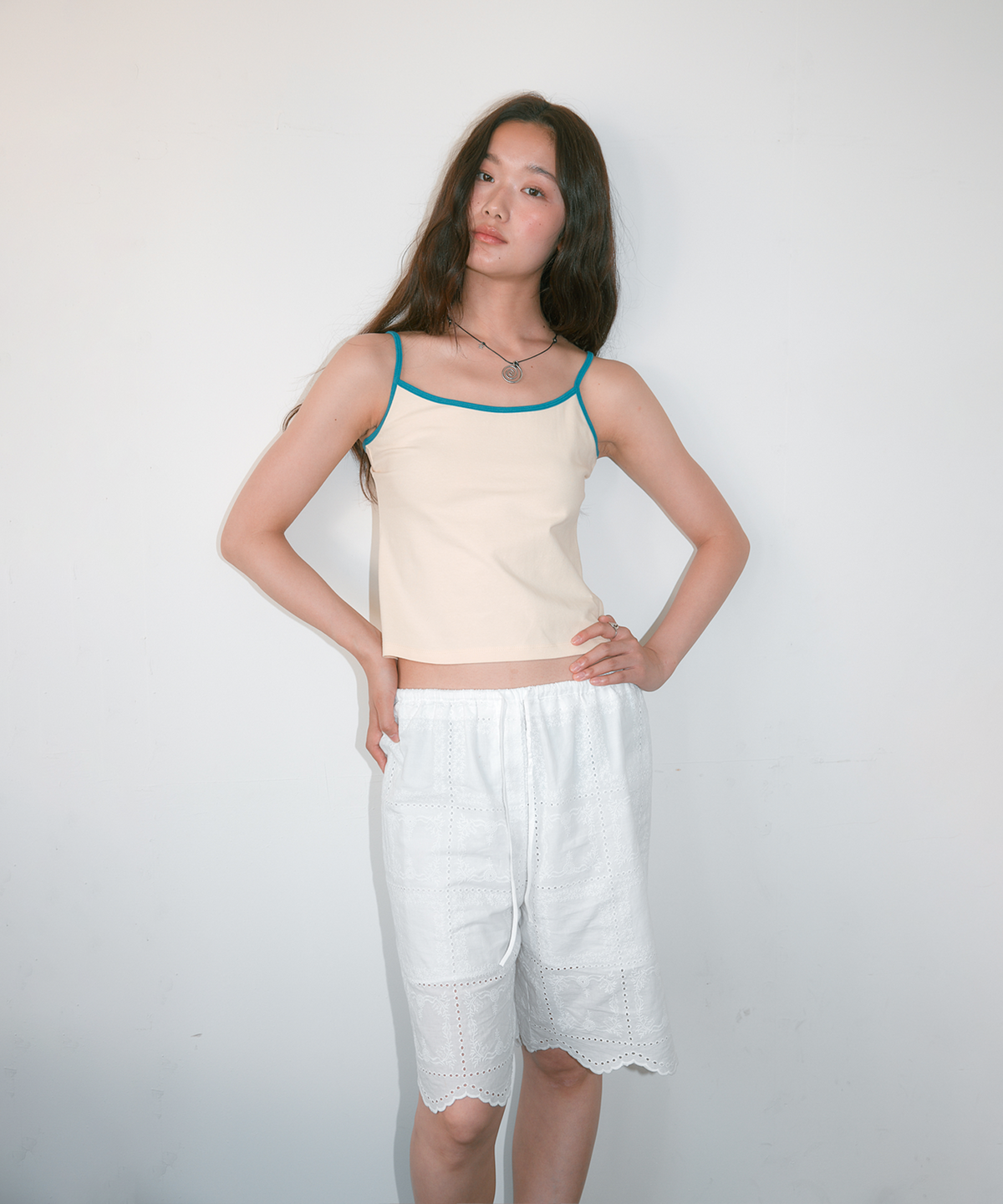 홈바디띵즈(HOMEBODY THINGS) Scallop Burmuda Pants
