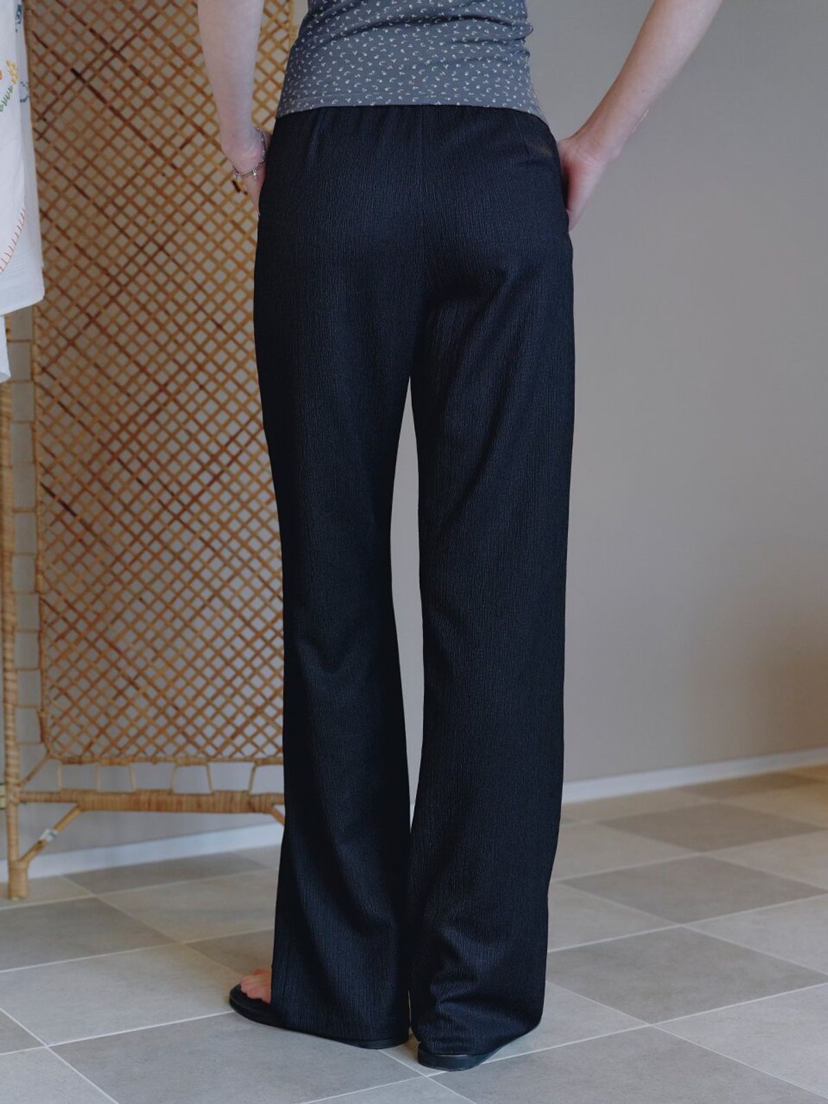 뮈뮈에르(MUEMUER) Crinkled Banding Bootscut Pants MU2635PT311M