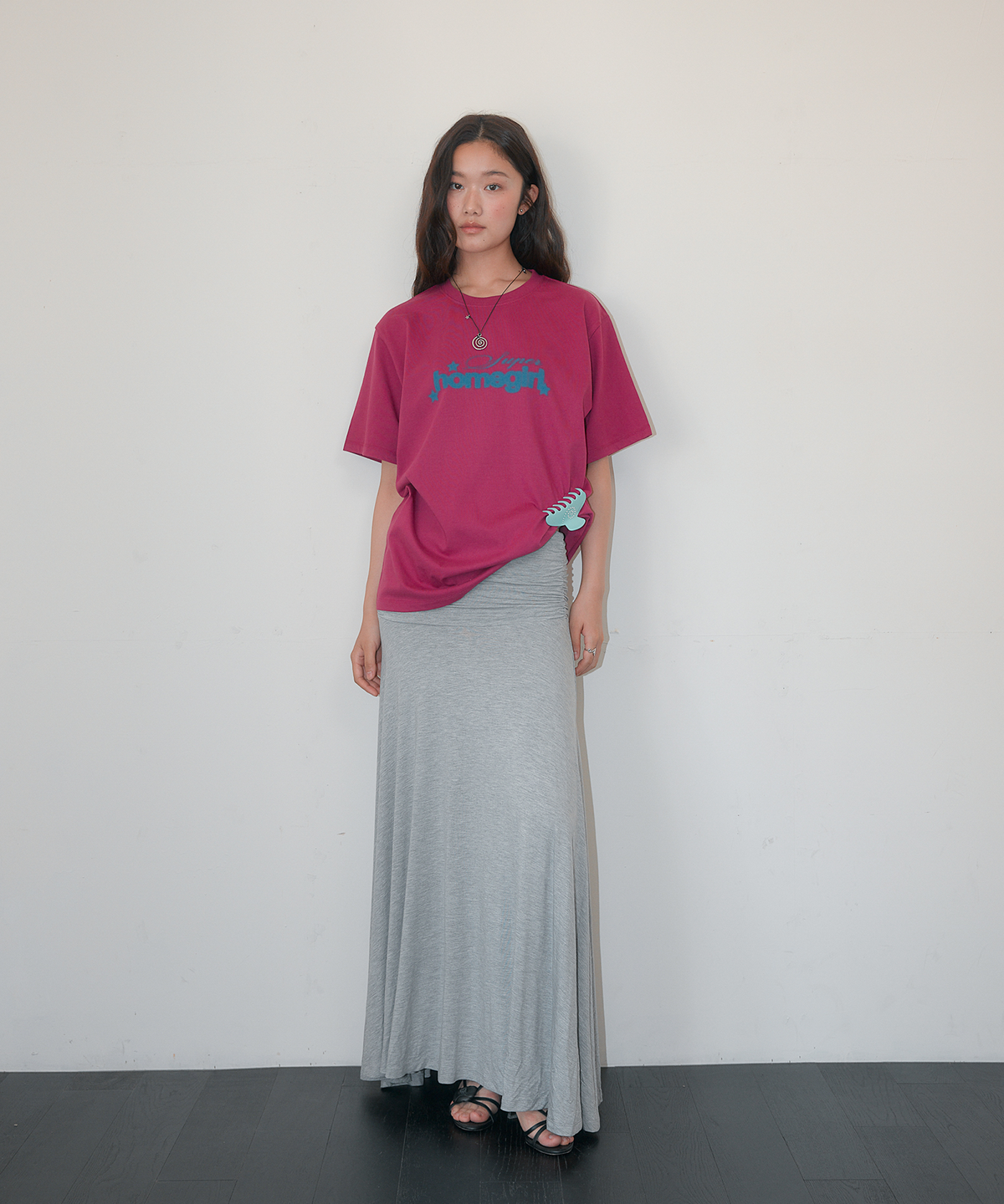 홈바디띵즈(HOMEBODY THINGS) Homegirl Graphic Tee (BURGUNDY)