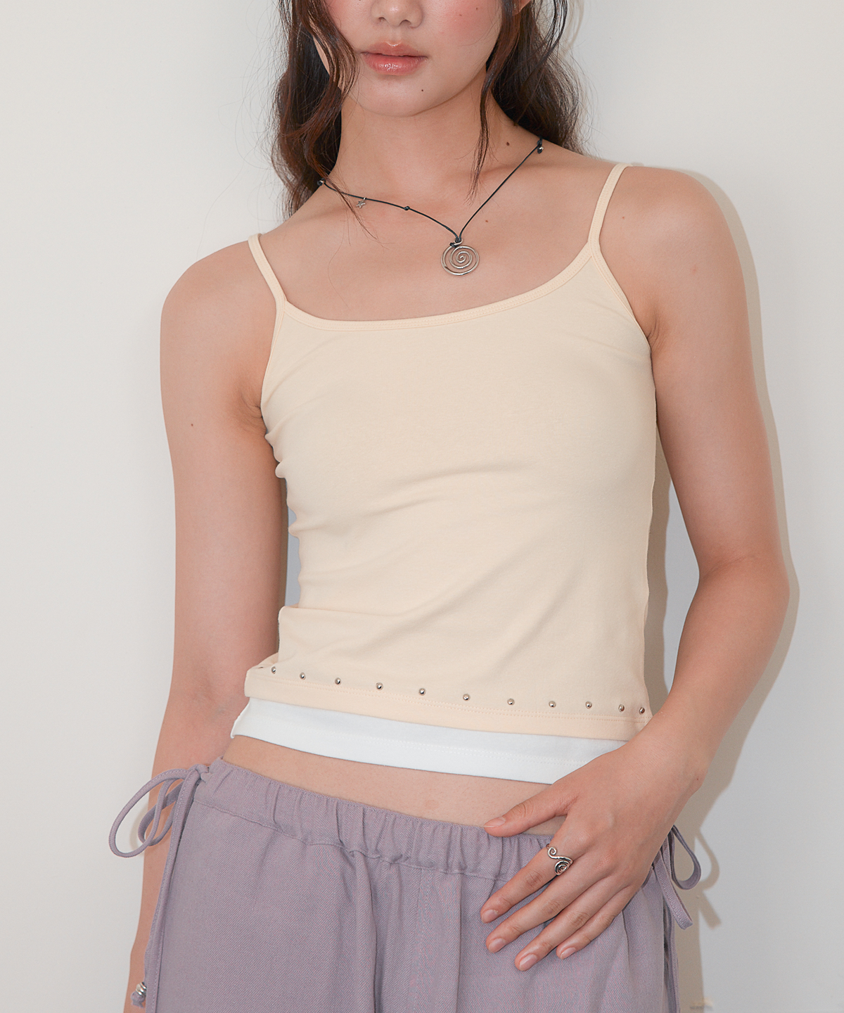 홈바디띵즈(HOMEBODY THINGS) Layered Studded Sleeveless (LIGHT YELLOW - IVORY)
