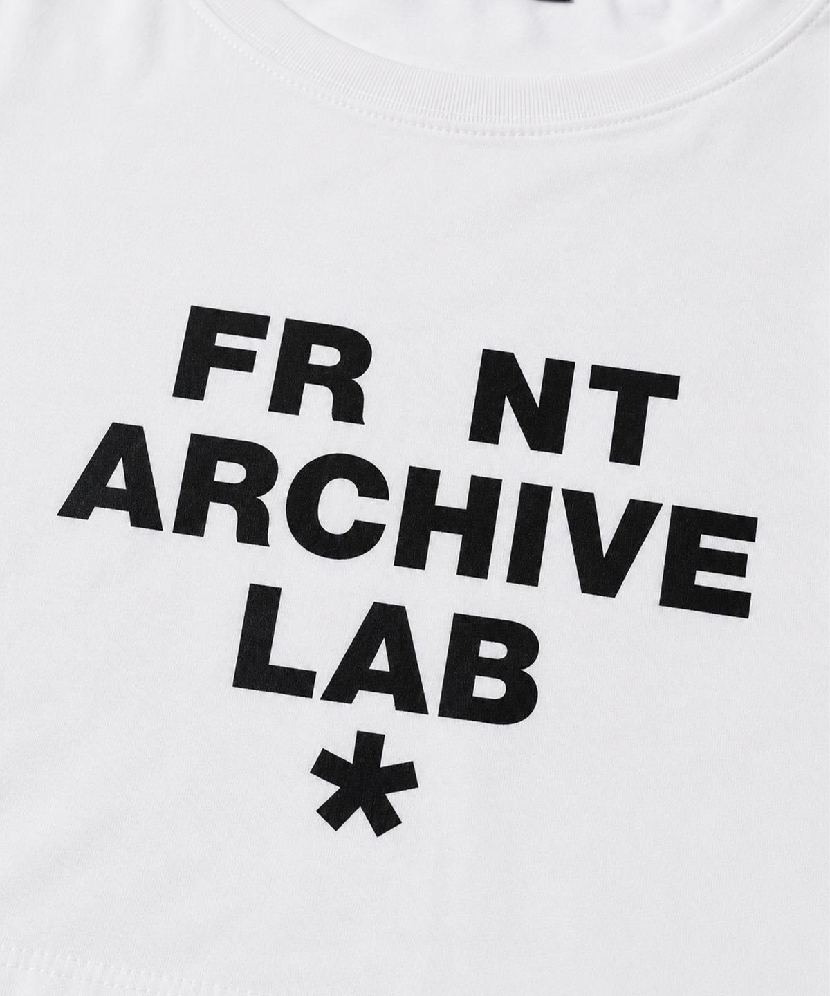 프론트아카이브랩(FRONT ARCHIVE LAB) HEART 우먼 크롭 반팔 티셔츠 [화이트]