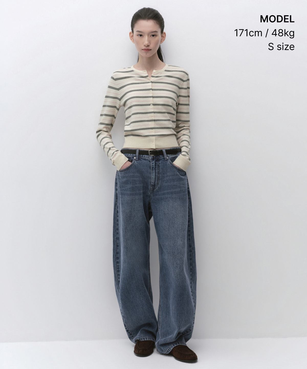 무신사 스탠다드 우먼(MUSINSA STANDARD WOMAN) 우먼즈 멀티 스트라이프 라운드 넥 가디건 [아이보리]