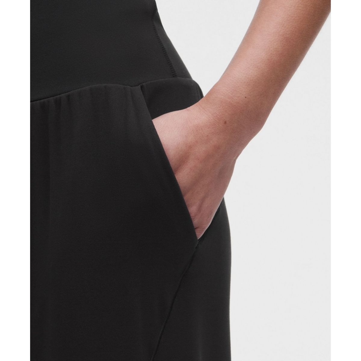 룰루레몬(LULULEMON) Nulu 신치 헴 드레이피 팬츠 *아시아 핏  BLK