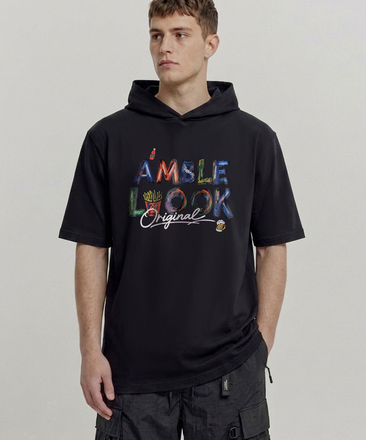 엠블룩(AMBLELOOK) 프리미엄 면스판 후드반팔티 크레파스 (2color)