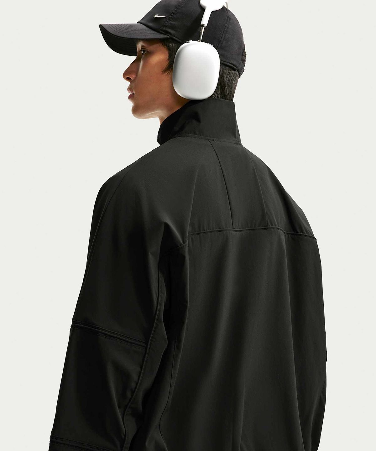 나이키(NIKE) 테크 헬리오스 드라이 핏 풀집 재킷 M - 블랙 / IM1334-010