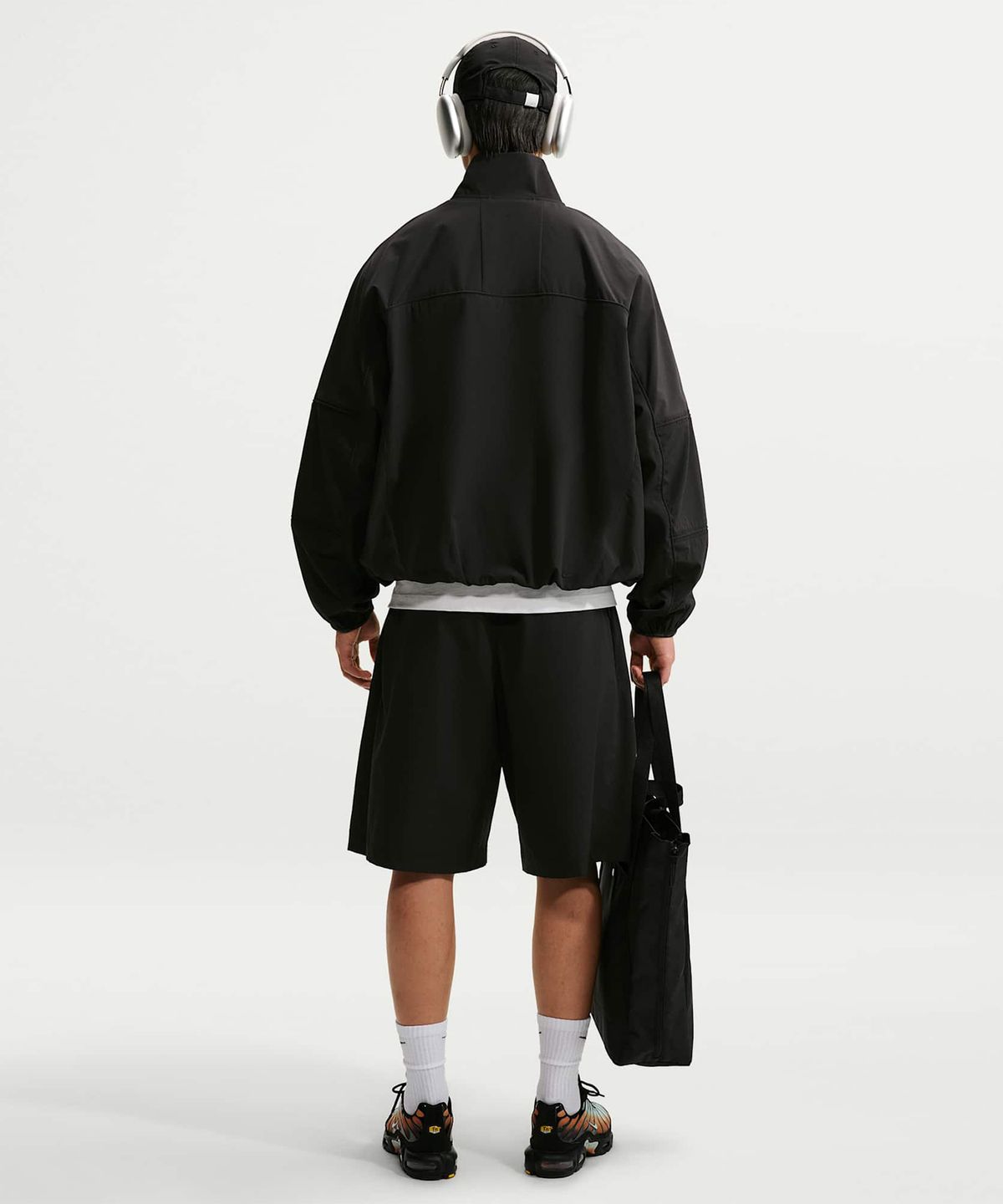나이키(NIKE) 테크 헬리오스 드라이 핏 풀집 재킷 M - 블랙 / IM1334-010