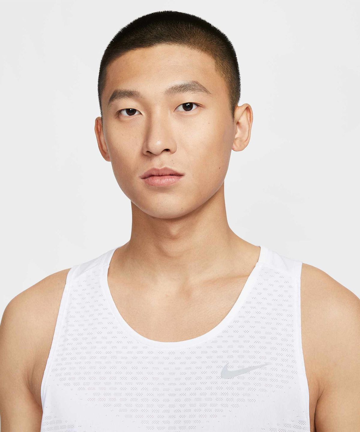 나이키(NIKE) 스트라이드 드라이 핏 ADV 러닝 탱크 탑 M - 화이트 / HV5211-100