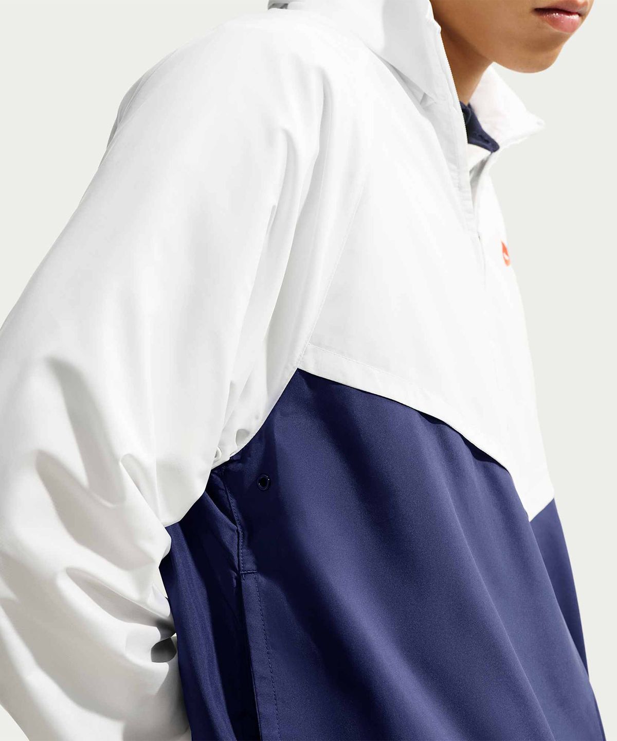 나이키(NIKE) 윈드러너 경량 하프집 재킷 M - 서밋 화이트:블루 보이드:라이트 크림슨 / IF3391-121