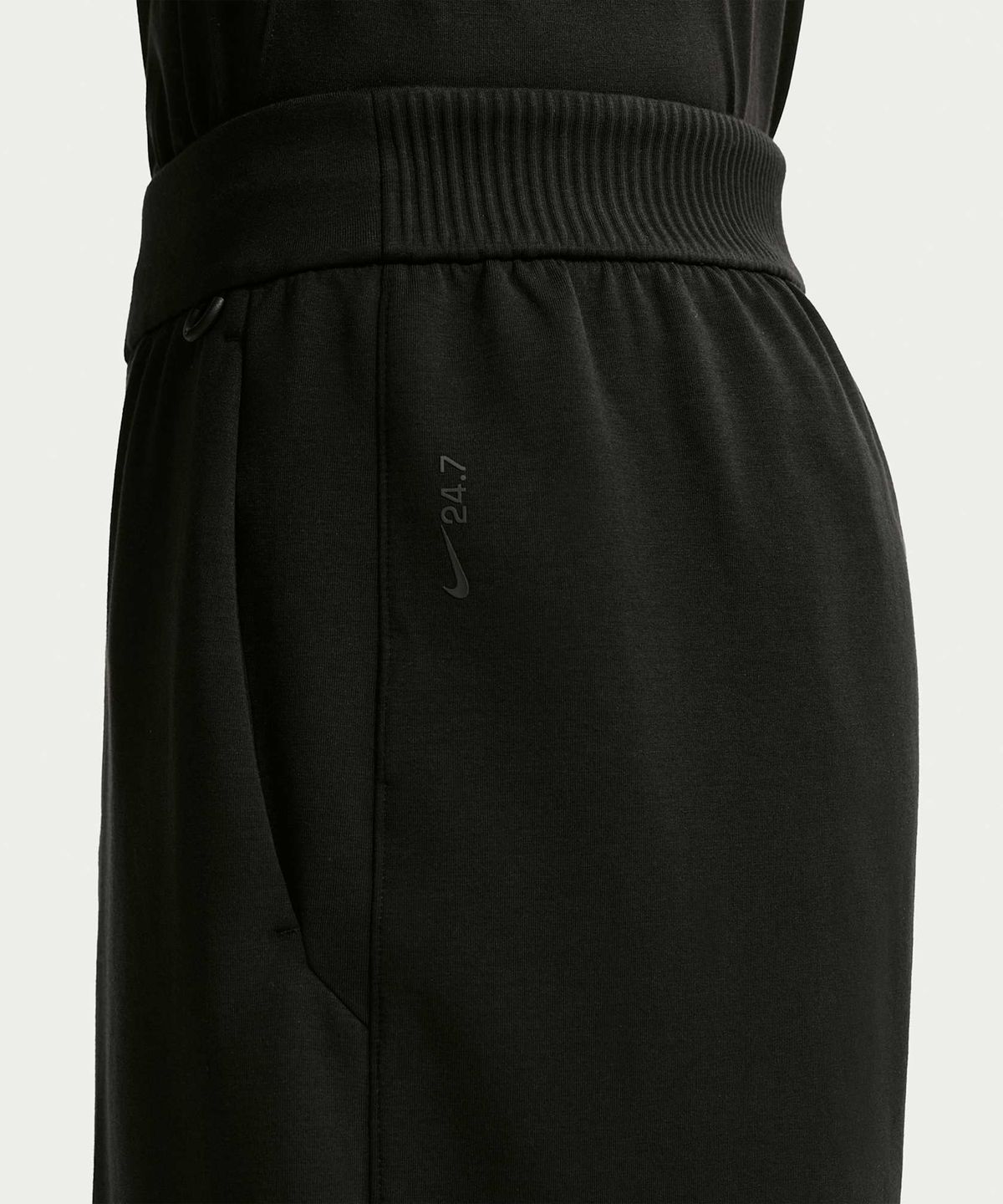 나이키(NIKE) 24.7 임파서블리소프트 드라이 핏 스트레이트 핏 팬츠 M - 블랙:다크 스모크 그레이 / IM3640-010