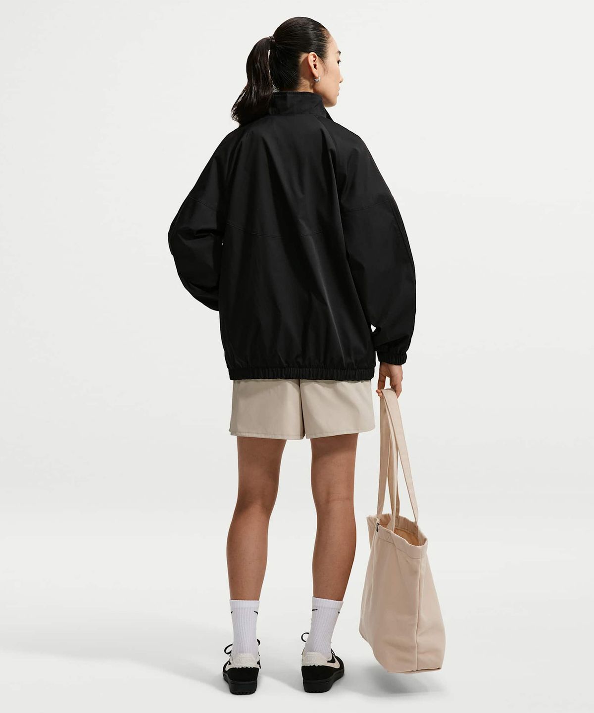 나이키(NIKE) 스포츠웨어 루즈 미드라이즈 쇼츠 W - 크림 II:화이트 / IM8190-236