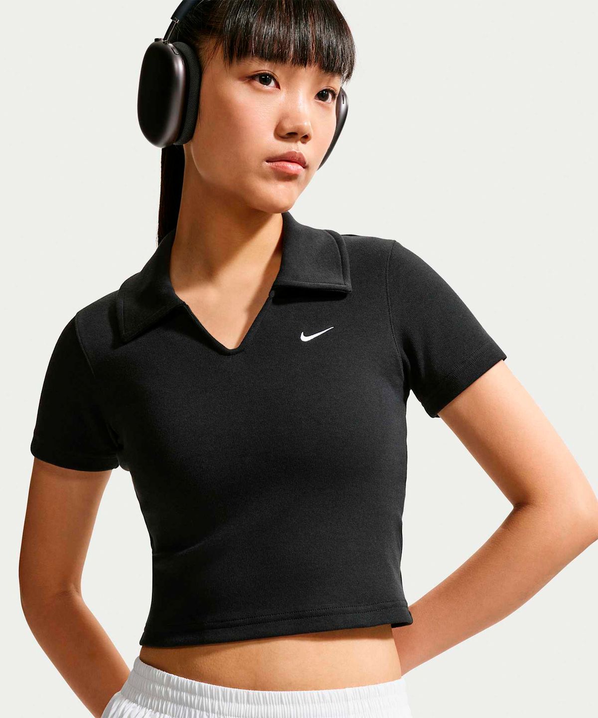 나이키(NIKE) 스포츠웨어 타이트 크롭 폴로 W - 블랙:화이트 / IO2730-010