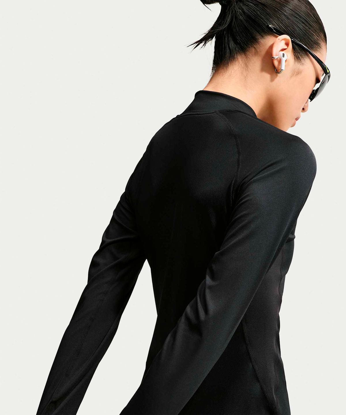 나이키(NIKE) ACG 와일드씨 드라이 핏 쿼터집 긴소매 하이킹 탑 W - 블랙:서밋 화이트 / IQ6323-010