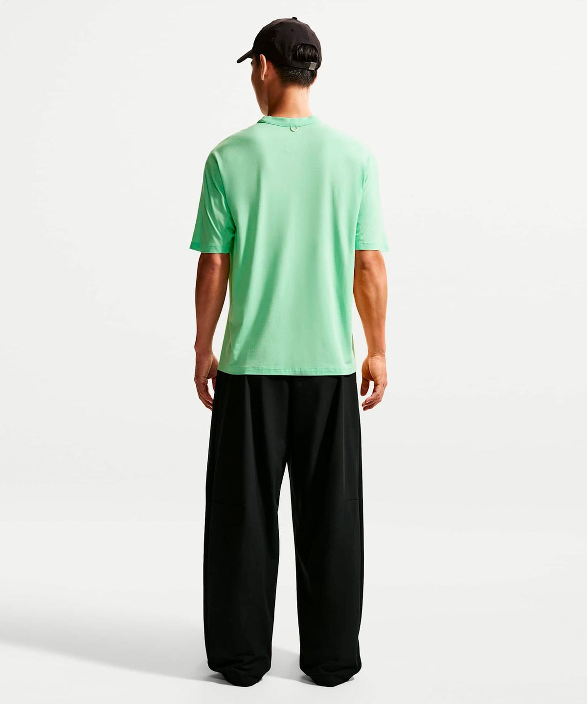 나이키(NIKE) 24.7 임파서블리소프트 라이트 드라이 핏 반소매 티셔츠 M - 큐컴버 캄:세일:일루전 그린 / IQ8274-351