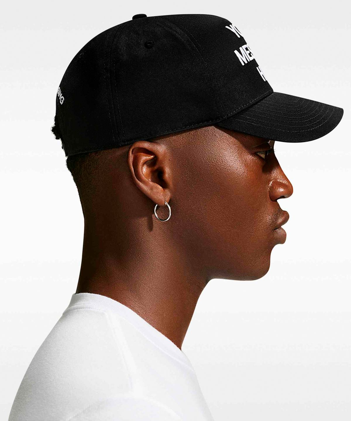 나이키(NIKE) 라이즈 유어 메시지 히어 스트럭처 A 프레임 캡 - 블랙:화이트:세이프티 오렌지 / IR0793-010