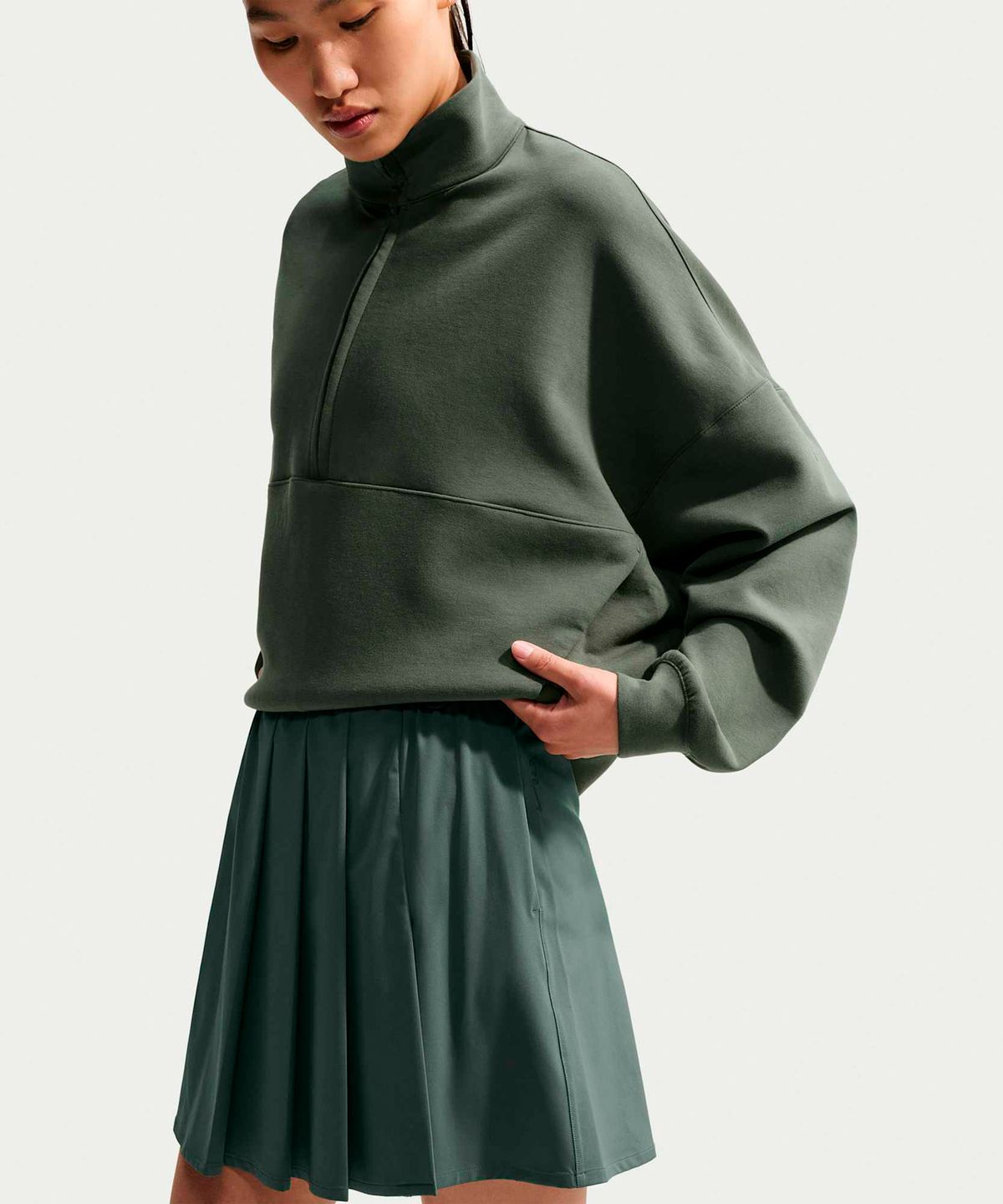 나이키(NIKE) 24.7 퍼펙트스트레치 드라이 핏 하이라이즈 플리츠 스커트 W - 카모 그린:아웃도어 그린 / IR8706-303