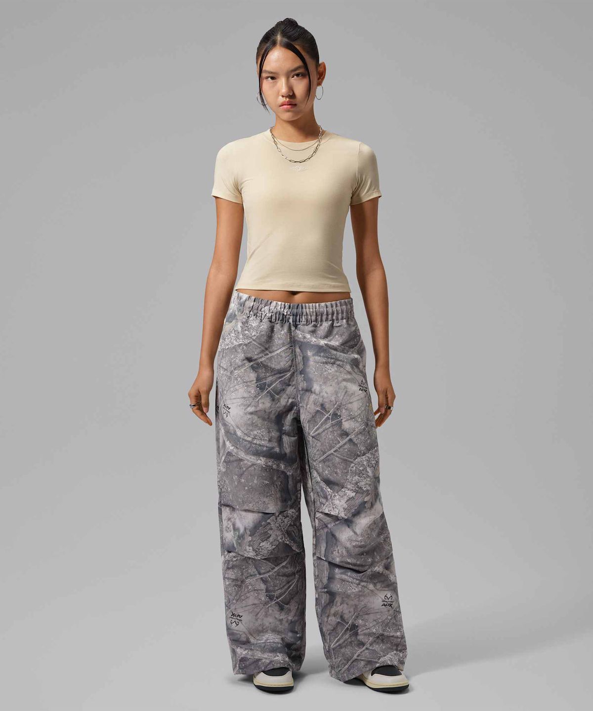 나이키(NIKE) 조던 플라이트 티셔츠 W - 펄 화이트 / IV5348-272