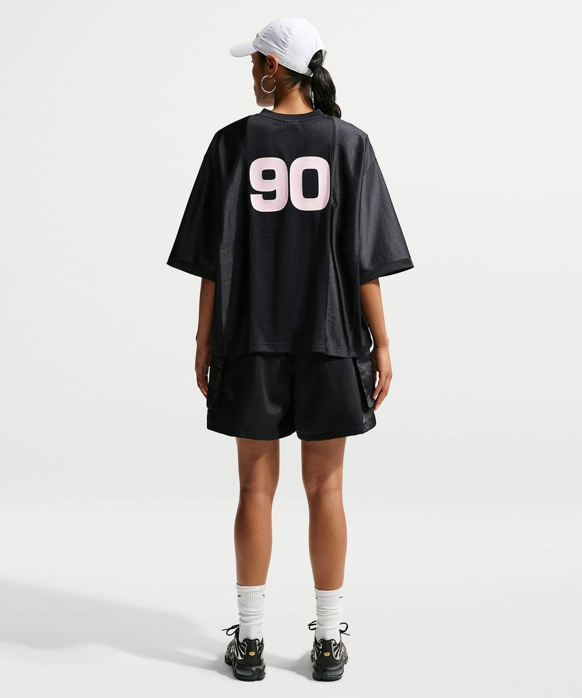 나이키(NIKE) 스포츠웨어 오버사이즈 반소매 그래픽 저지 W - 블랙 / IV5751-010