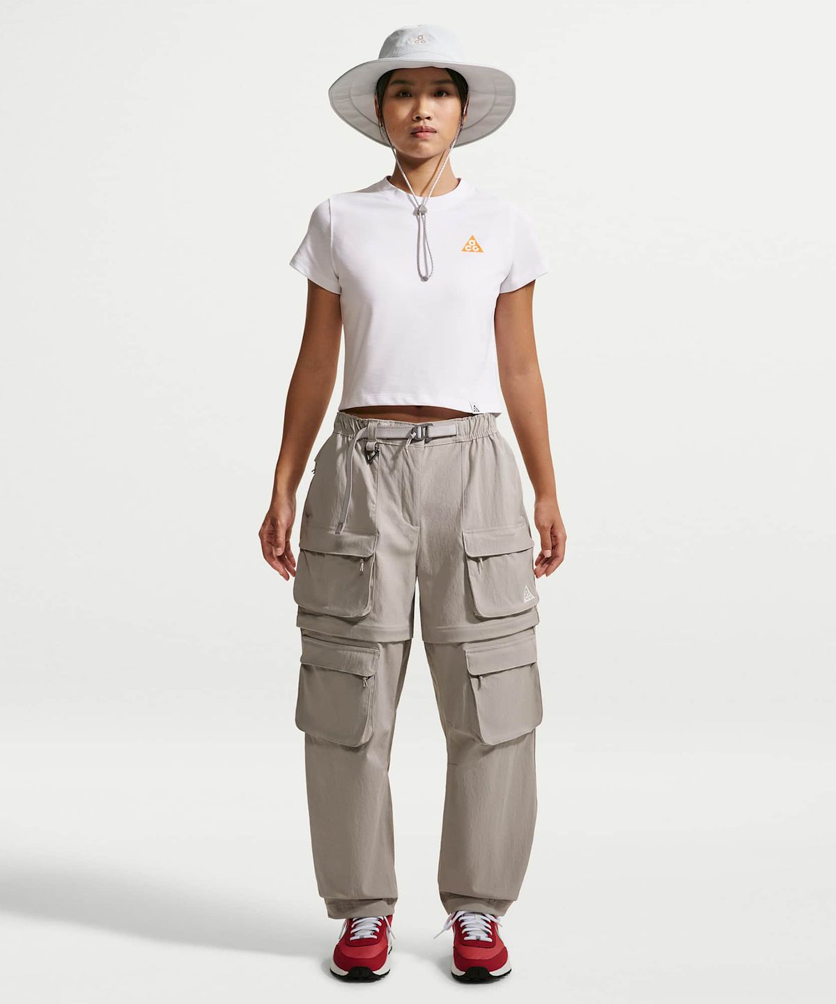 나이키(NIKE) ACG 드라이 핏 반소매 탑 W - 화이트 / IW1394-100