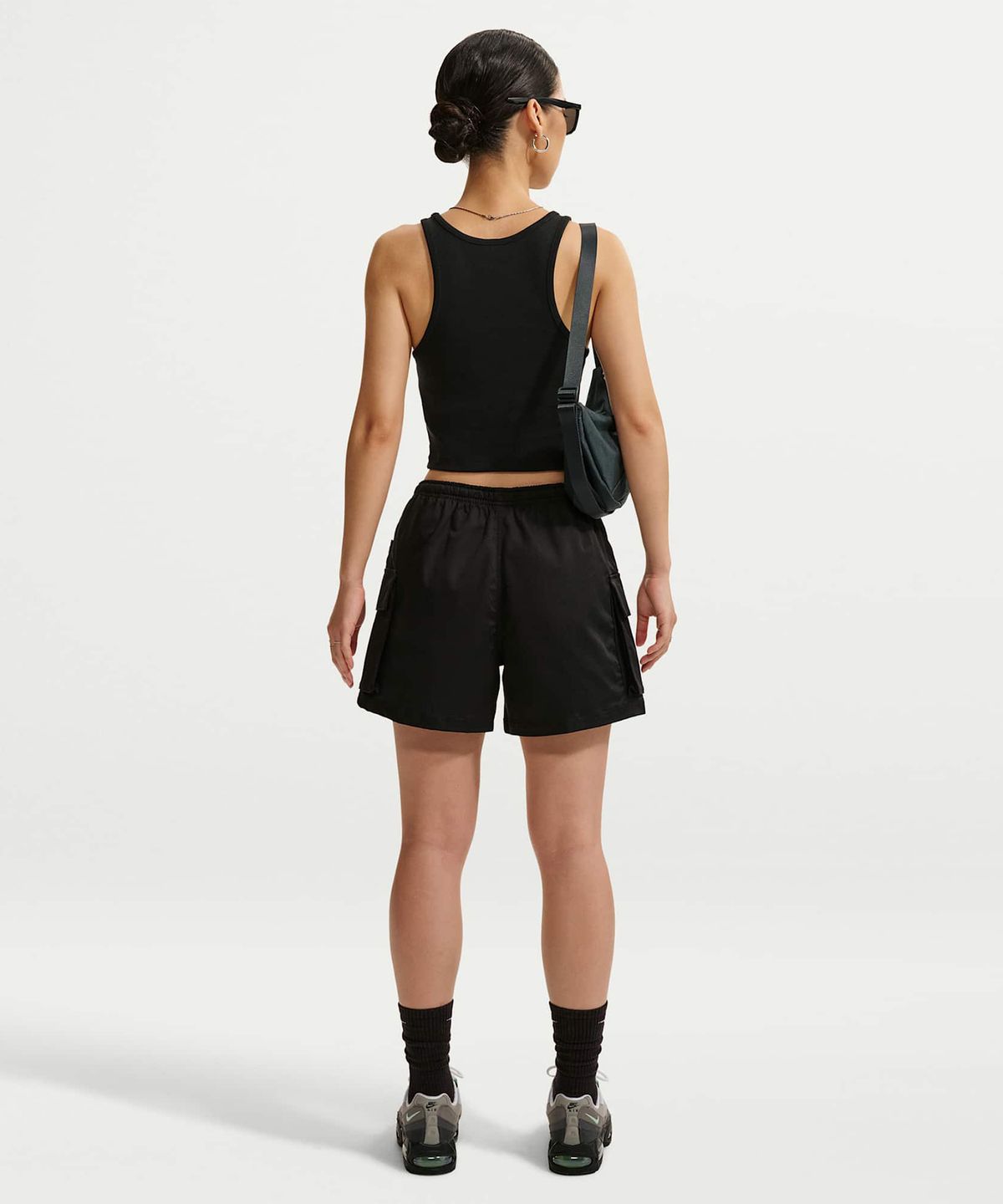 나이키(NIKE) 스포츠웨어 타이트 크롭 탱크 탑 W - 블랙:화이트:메탈릭 실버 / IQ3163-010
