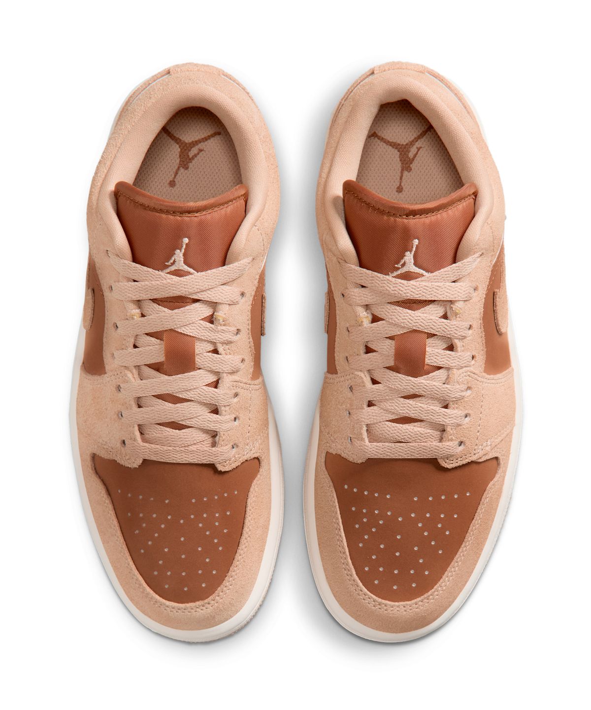 나이키(NIKE) 에어 조던 1 로우 W - 레전드 미디엄 브라운:초크:라이트 브리티시 탠 / DC0774-205