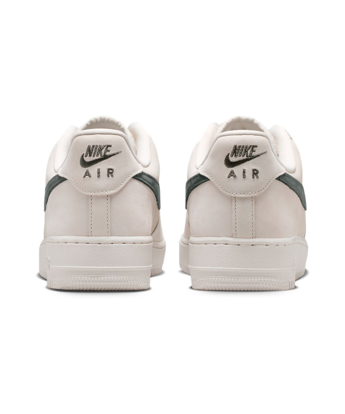 나이키(NIKE) 에어 포스 1 07 LV8 M - 팬텀:크림 II:메탈릭 실버:다크 스모크 그레이 / II9807-002