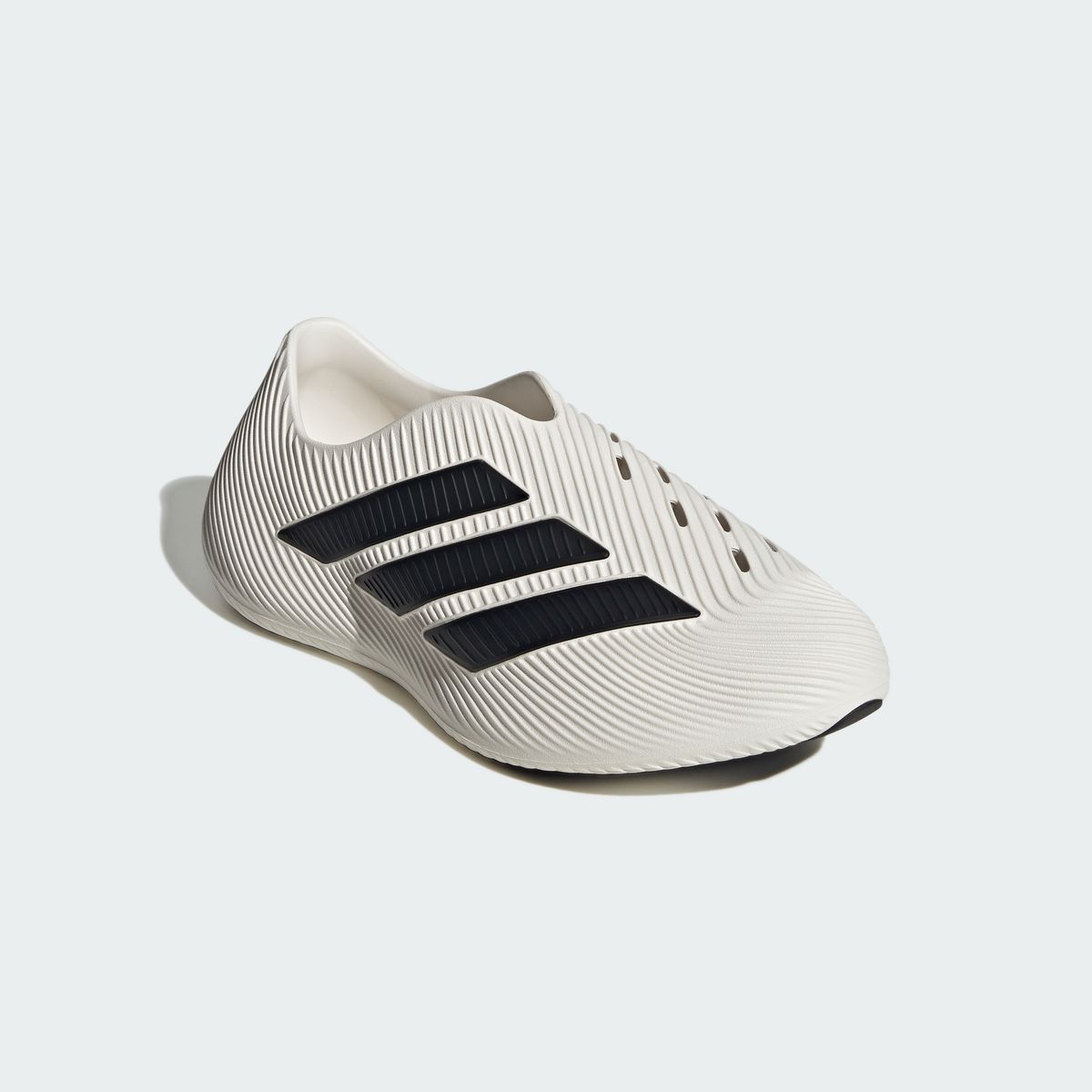 아디다스(ADIDAS) 퓨어칠 - 화이트:블랙 / KI0066