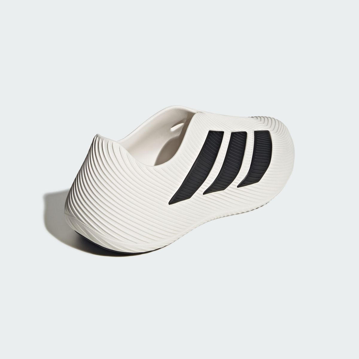 아디다스(ADIDAS) 퓨어칠 - 화이트:블랙 / KI0066