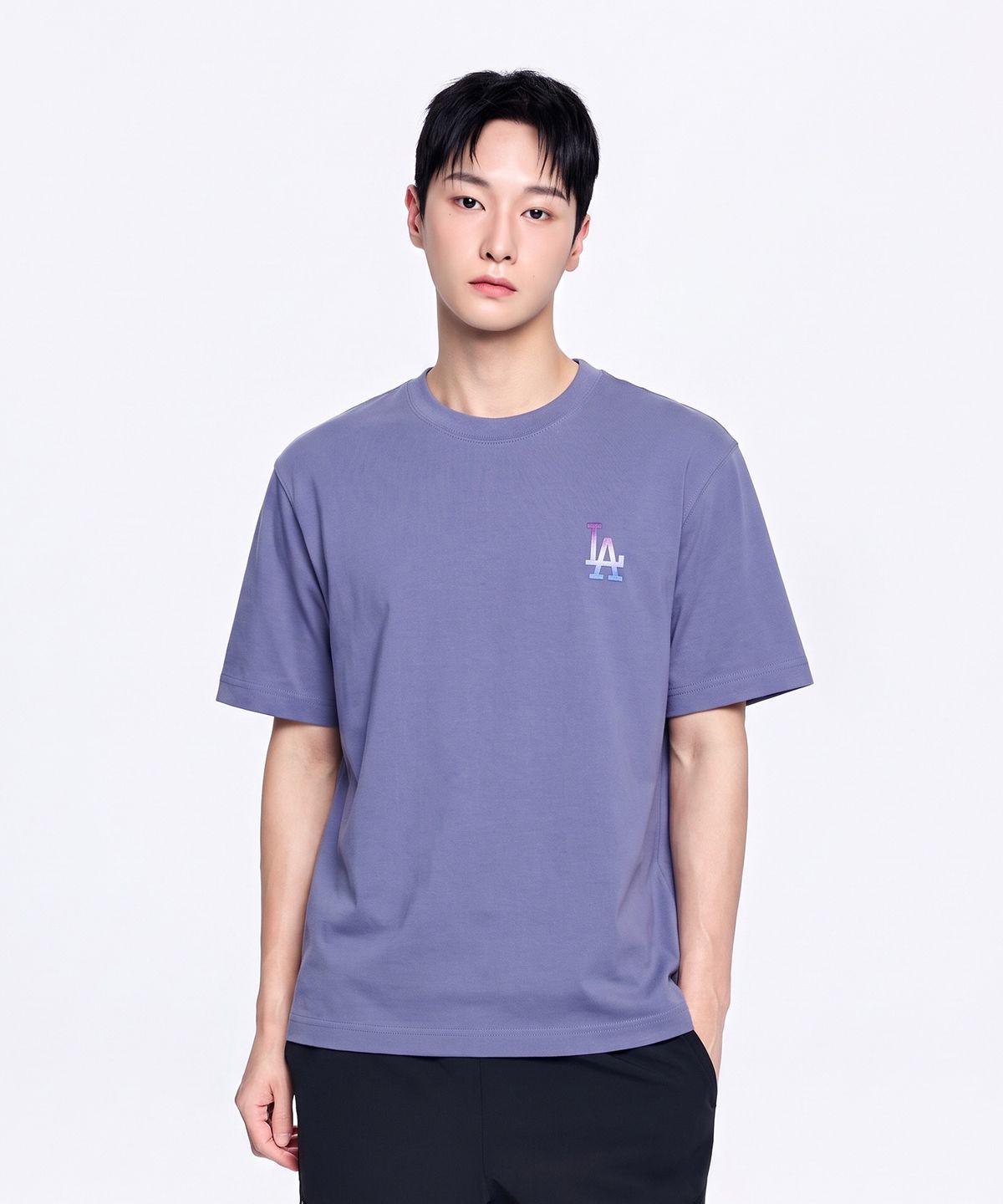 엠엘비(MLB) 모노그램 그라데이션 빅럭스 세미 오버핏 반팔 티셔츠 LA (L.Purple)