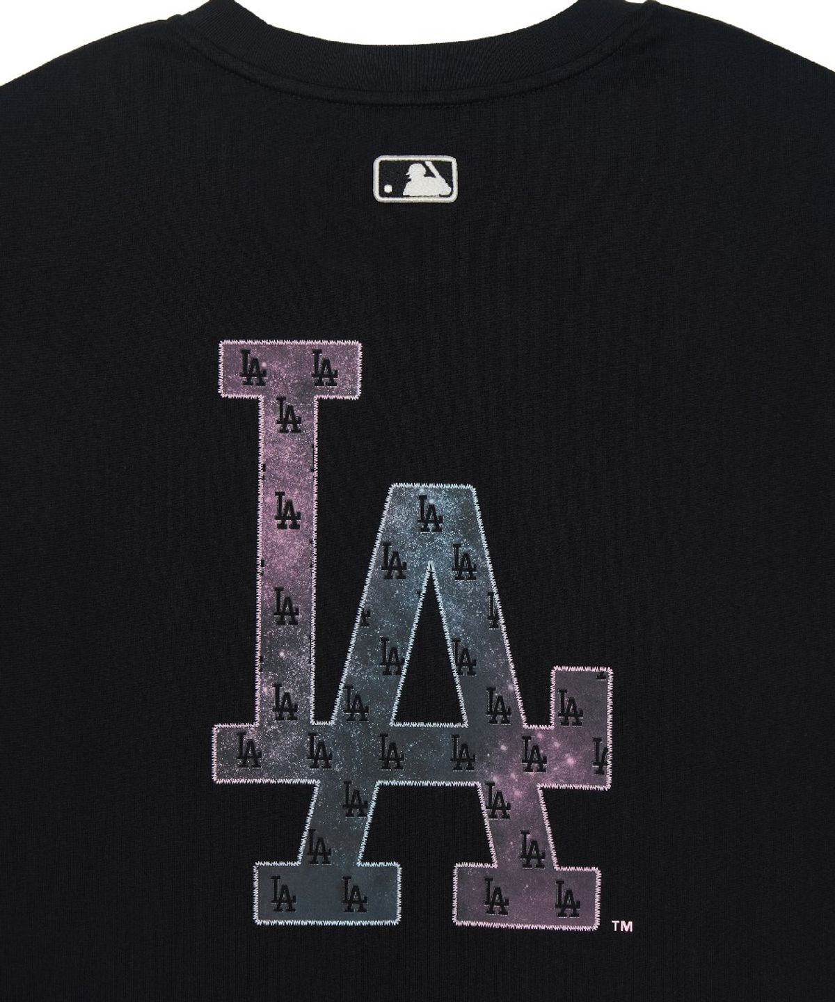 엠엘비(MLB) 모노그램 그라데이션 빅럭스 세미 오버핏 반팔 티셔츠 LA (Black)