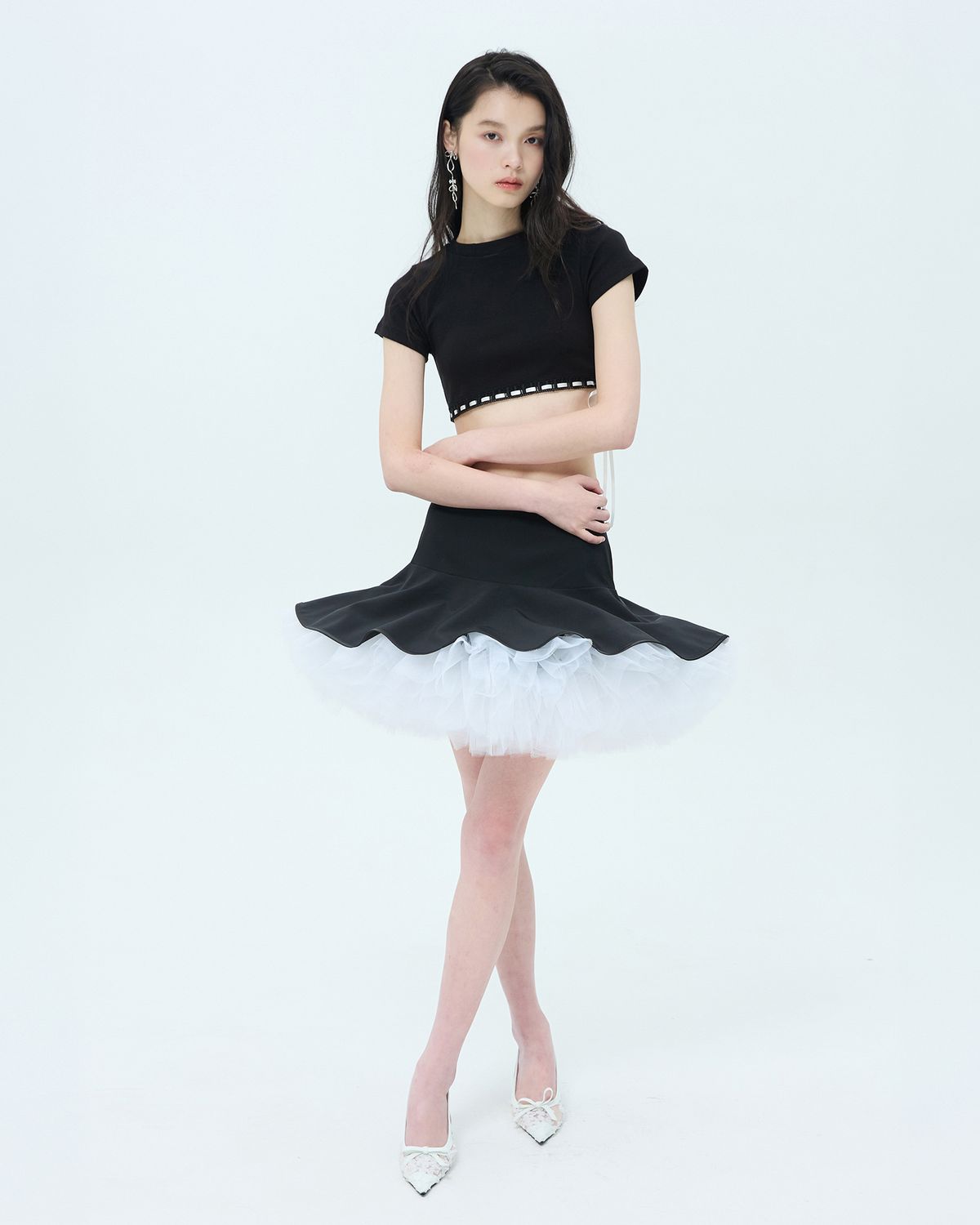 러뷰이(LOVUEE) 단델리온 스커트 블랙