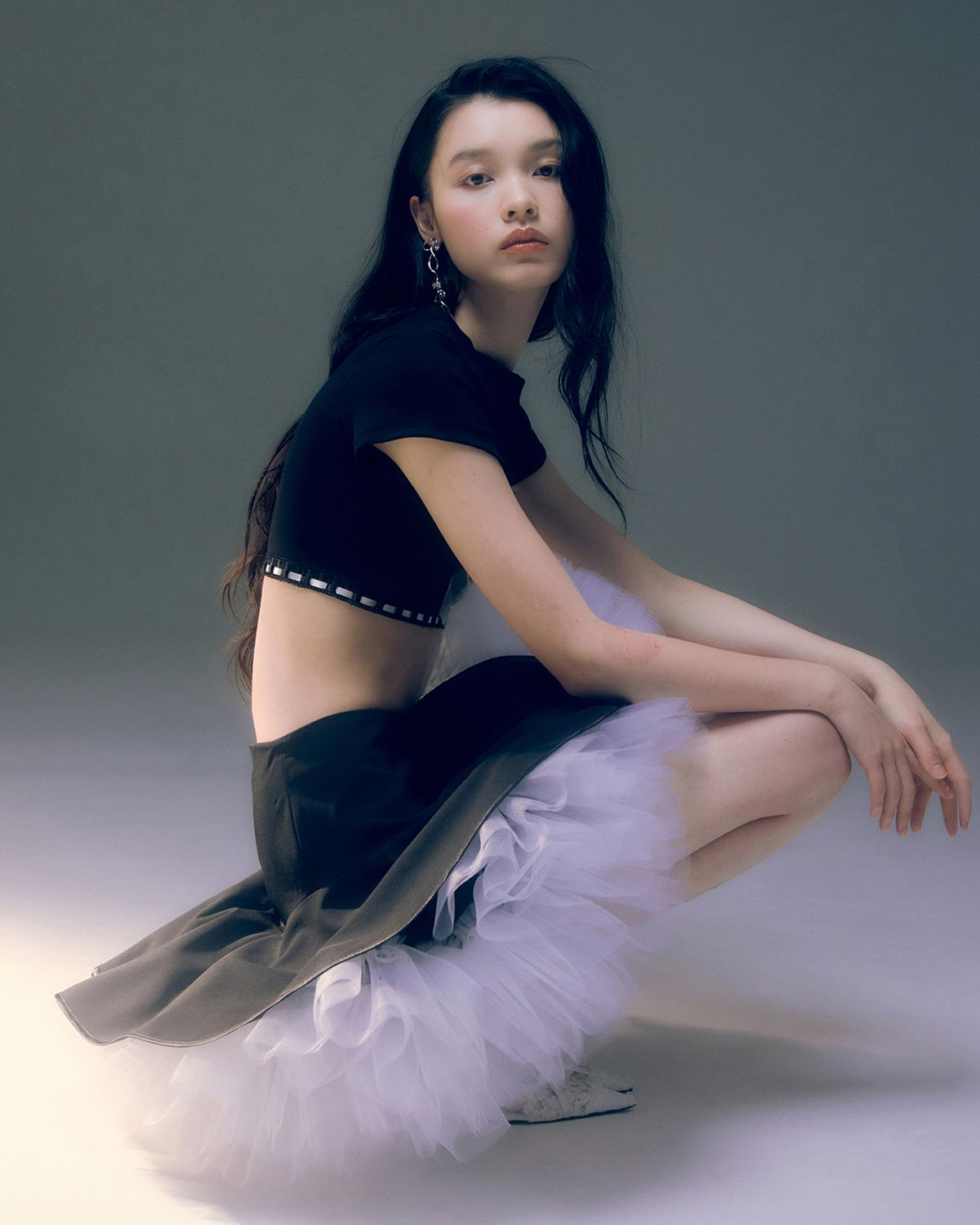러뷰이(LOVUEE) 단델리온 스커트 블랙