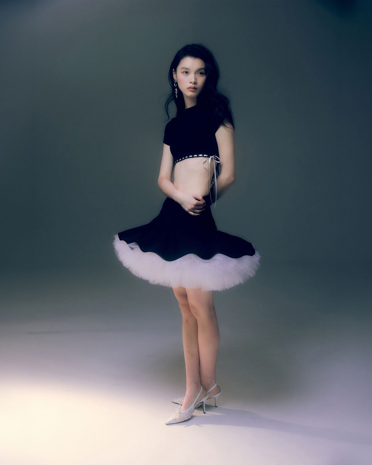 러뷰이(LOVUEE) 단델리온 스커트 블랙