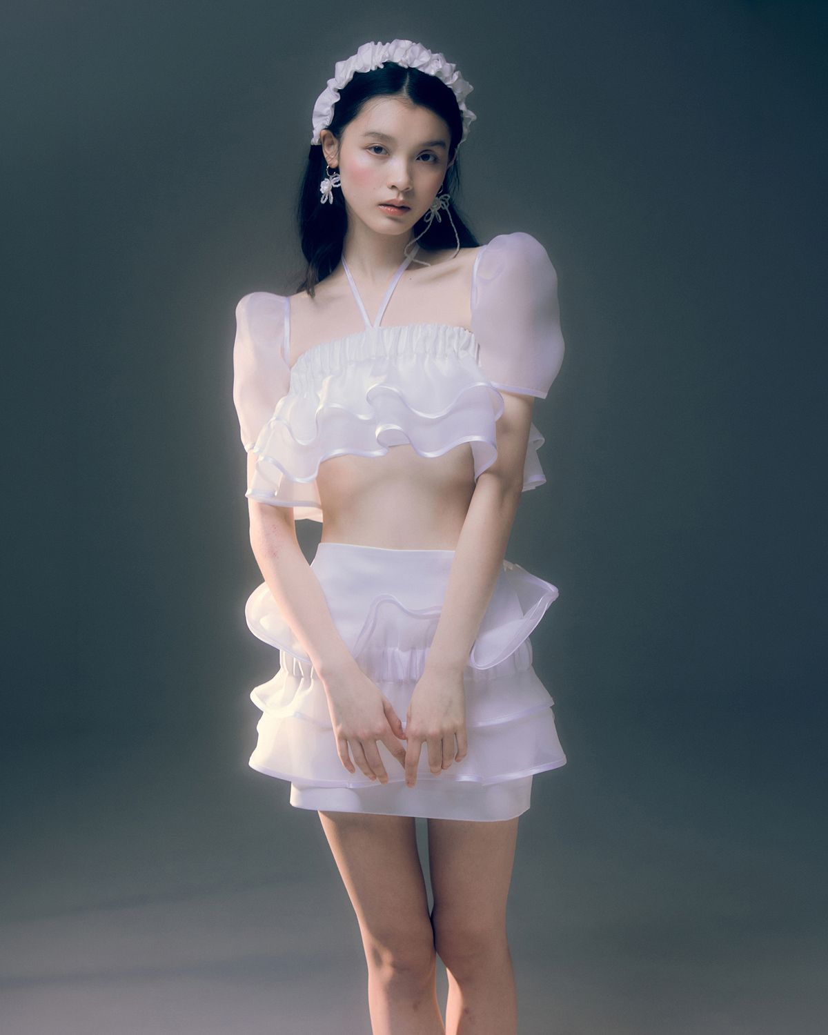 러뷰이(LOVUEE) 오간자 리플 레이어드 스커트 화이트