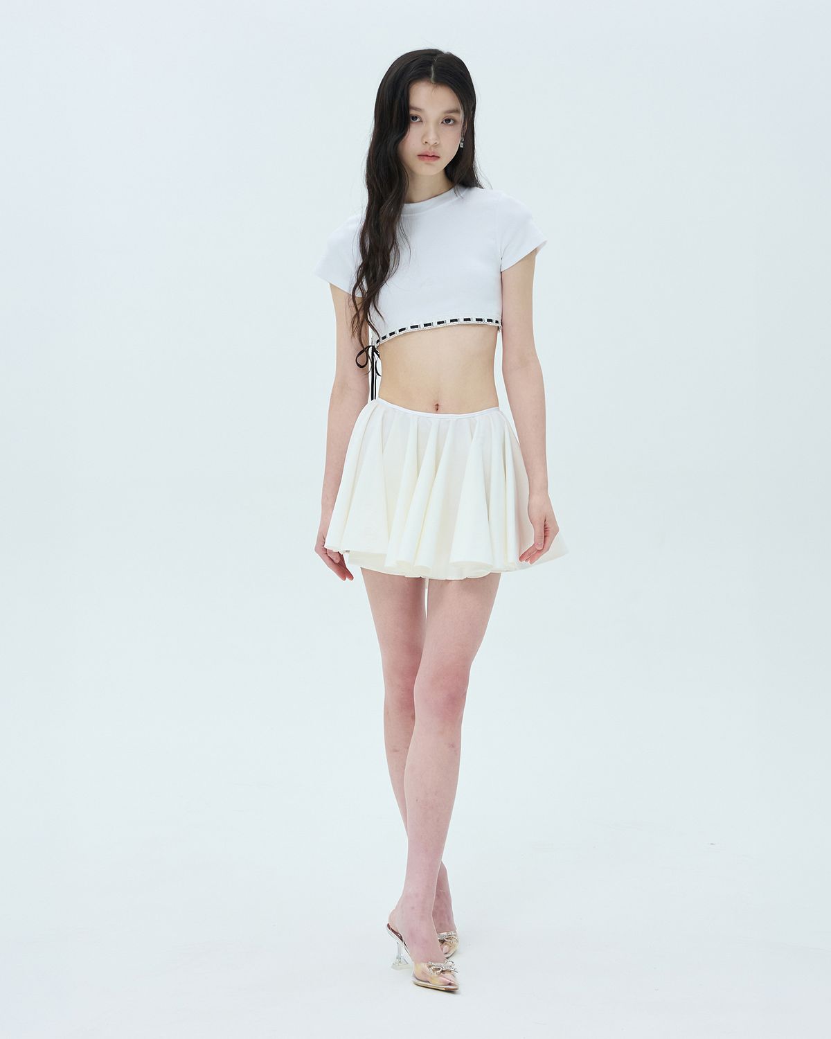 러뷰이(LOVUEE) 클리핑 클럽 티셔츠 화이트